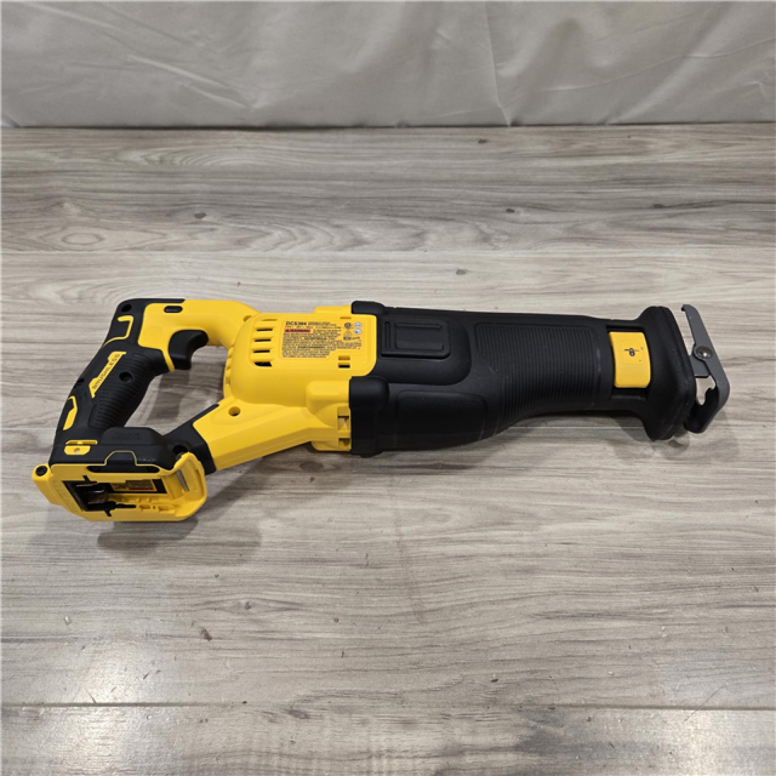 AS-IS DeWalt 20V MAX XR Cordless Reciprocating Saw (Tool-Only)