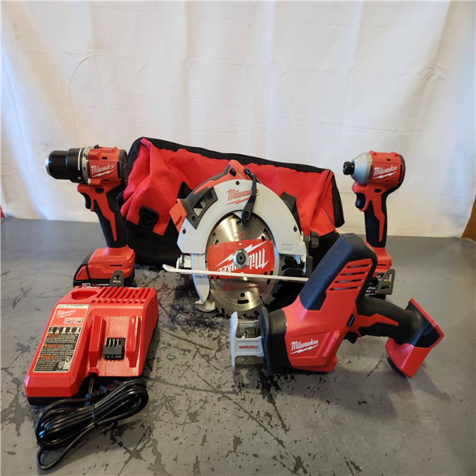 AS-IS- Milwaukee M18 4-Tool Combo Kit