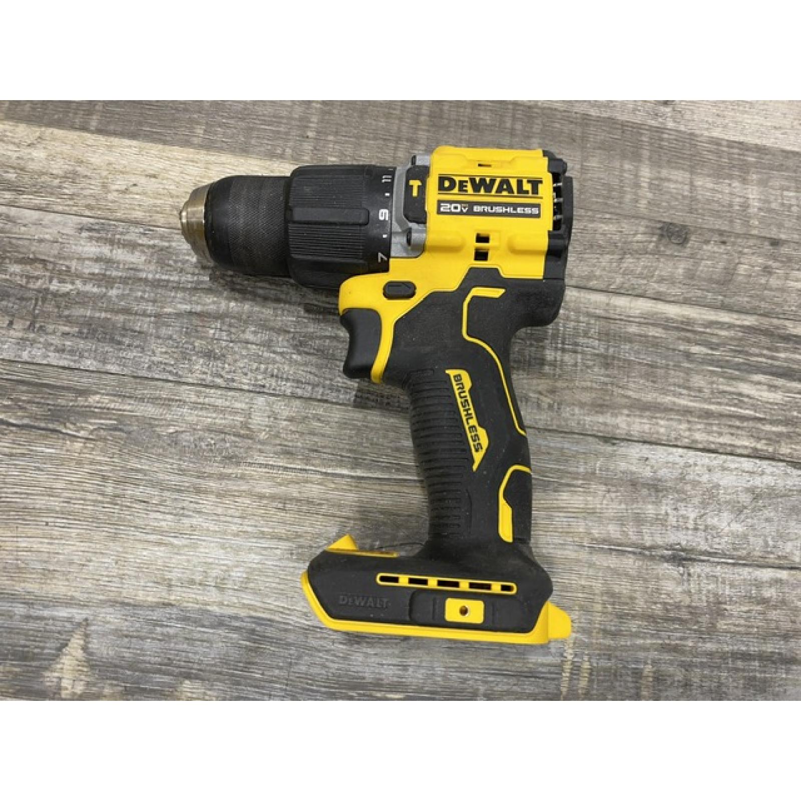 AS-IS DEWALT ATOMIC 20V Lithium-Ion Cordless 1/2 in. Hammer Drill Kit