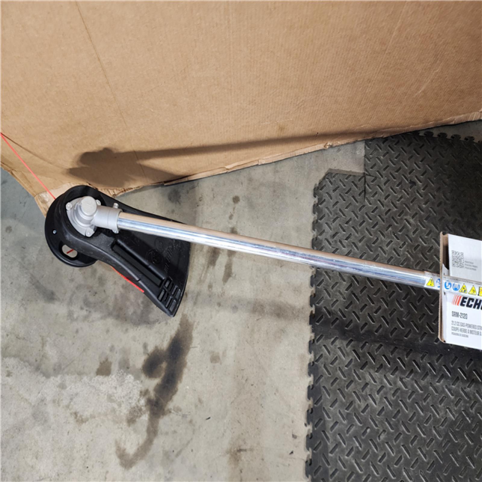 HOUSTON LOCATION - AS-IS Echo 16 Inch 21.2 CC Engine Straight Shaft String Trimmer - SRM-2120