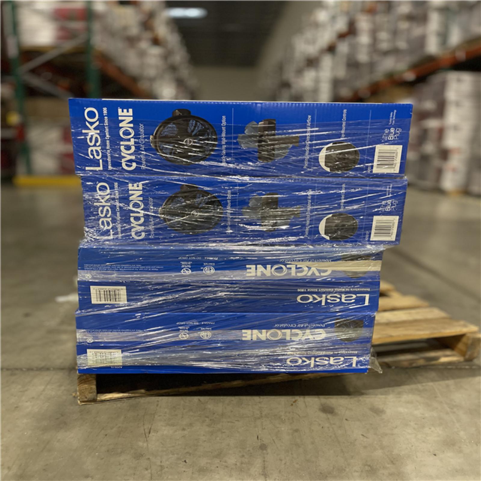 DALLAS LOCATION-NEW! Lasko Cyclone 20 in. 3 Speed Air Circulator Floor Fan for Home in Black Pallet (8 units)