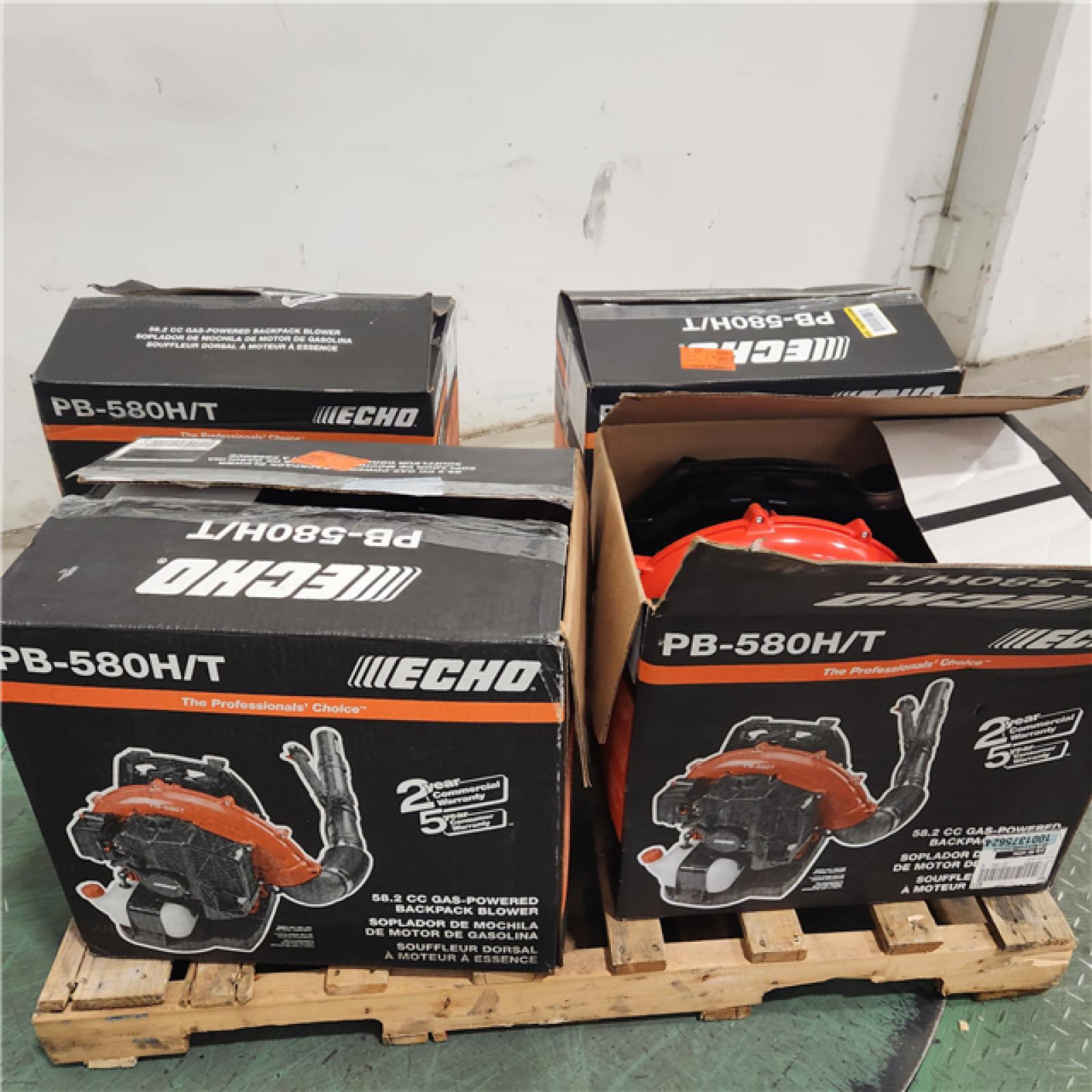 Dallas Location - As-Is ECHO 216 MPH 517 CFM 58.2cc Gas 2-Stroke Backpack Leaf Blower(Lot Of 4)