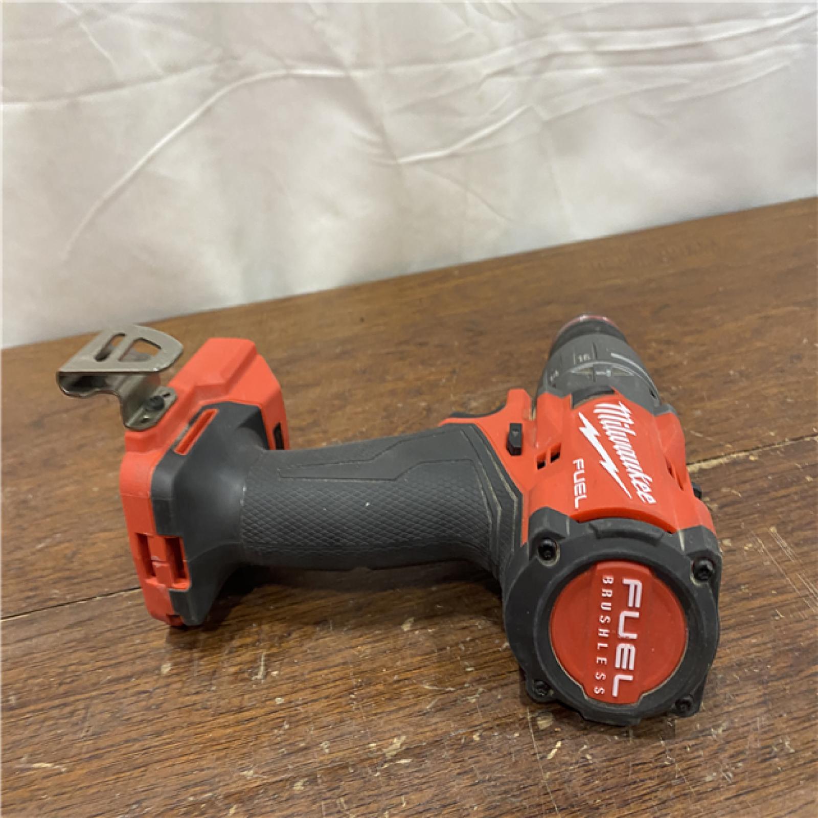 AS-IS Milwaukee 2904-20 12V 1/2  Hammer Drill/ Driver