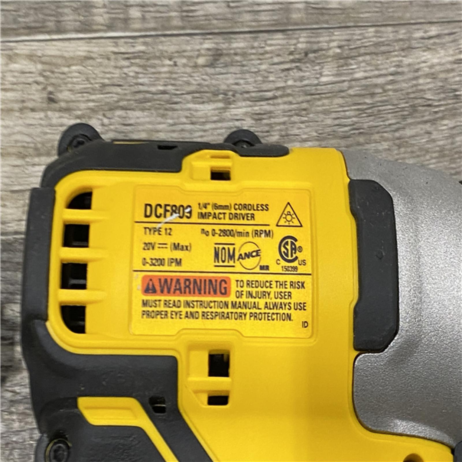 AS-IS DEWALT ATOMIC 20-Volt MAX Lithium-Ion Cordless Combo Kit