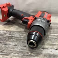 AS-IS Milwaukee FUEL 18V Lithium-Ion Brushless Cordless 1/2 in. Hammer Drill Driver Kit