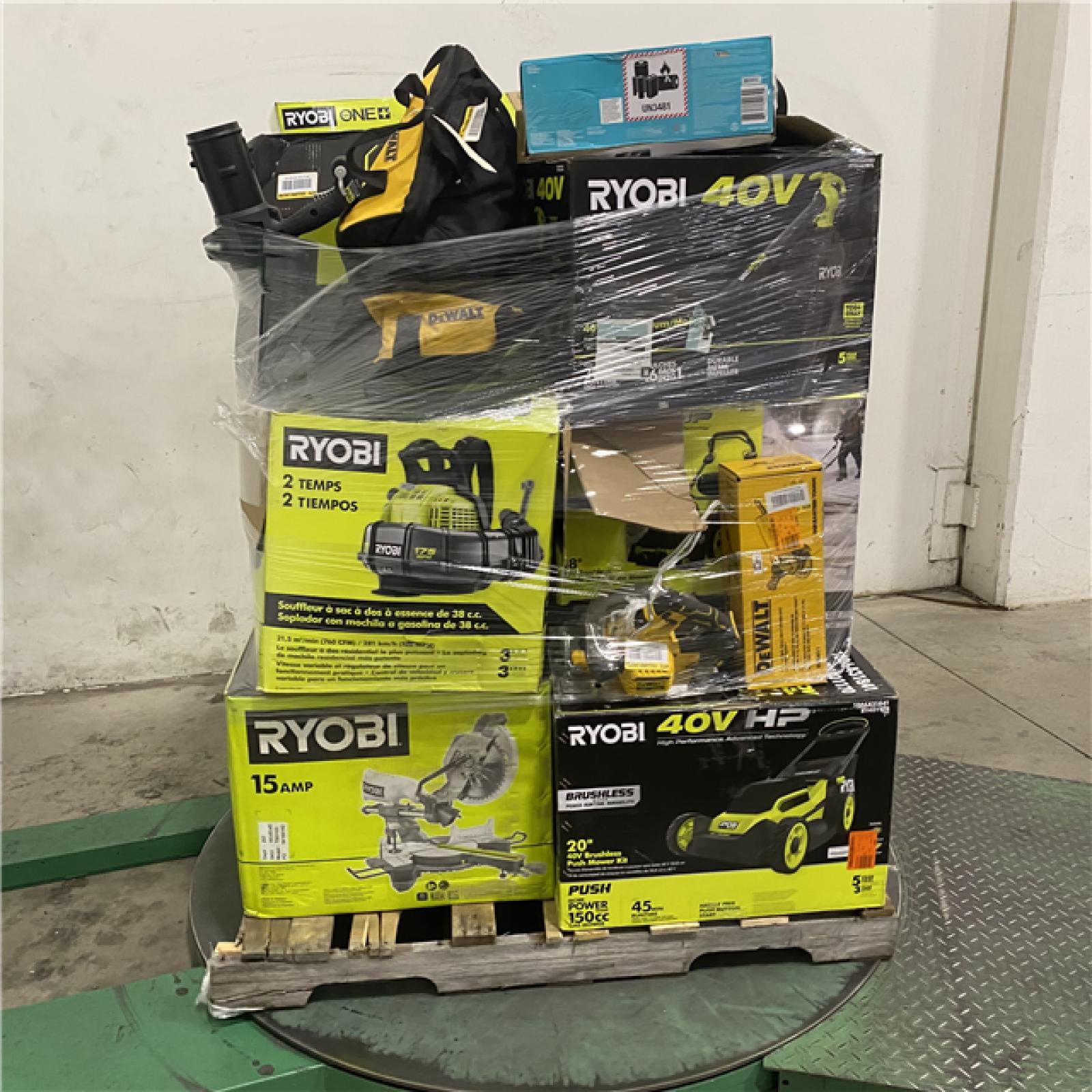 Dallas Location - As-Is Tool Pallet