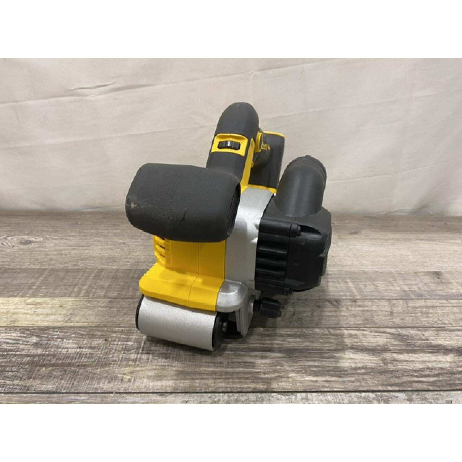AS-IS DEWALT 20V MAX* XR Brushless Cordless Belt Sander (Tool-Only)