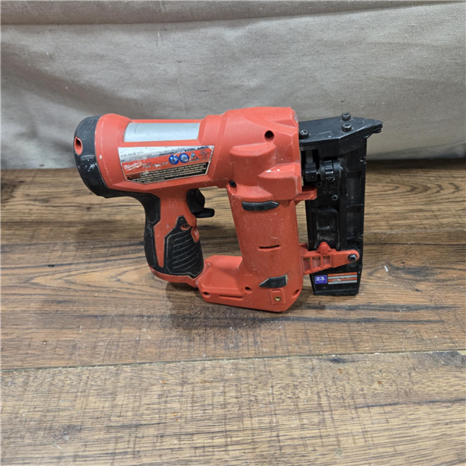 AS-IS Milwaukee 2540-20 12V 23 Gauge Cordless Pin Nailer (Tool Only)