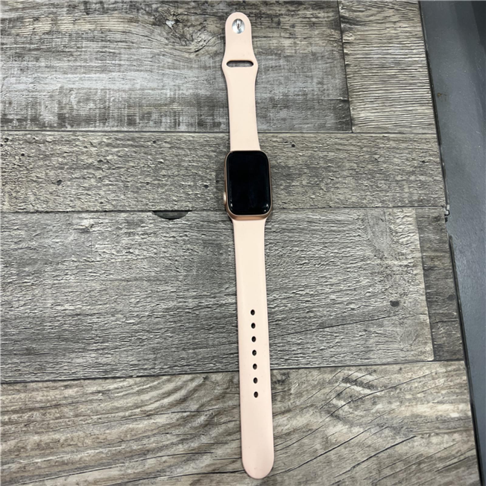 AS-IS Apple Watch Series 5 (GPS, 40MM)-Gold Case with Pink Sand Sport
