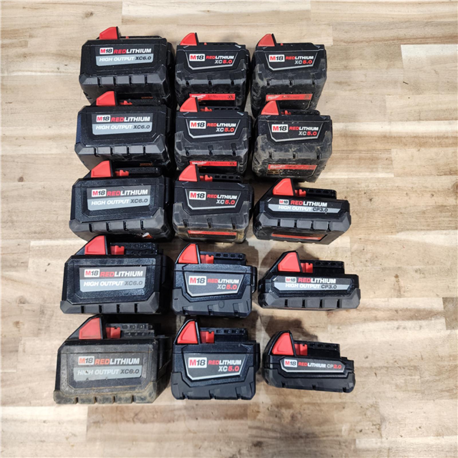 HOUSTON LOCATION - AS-IS MILWAUKEE BATTERY PACK QTY - 15