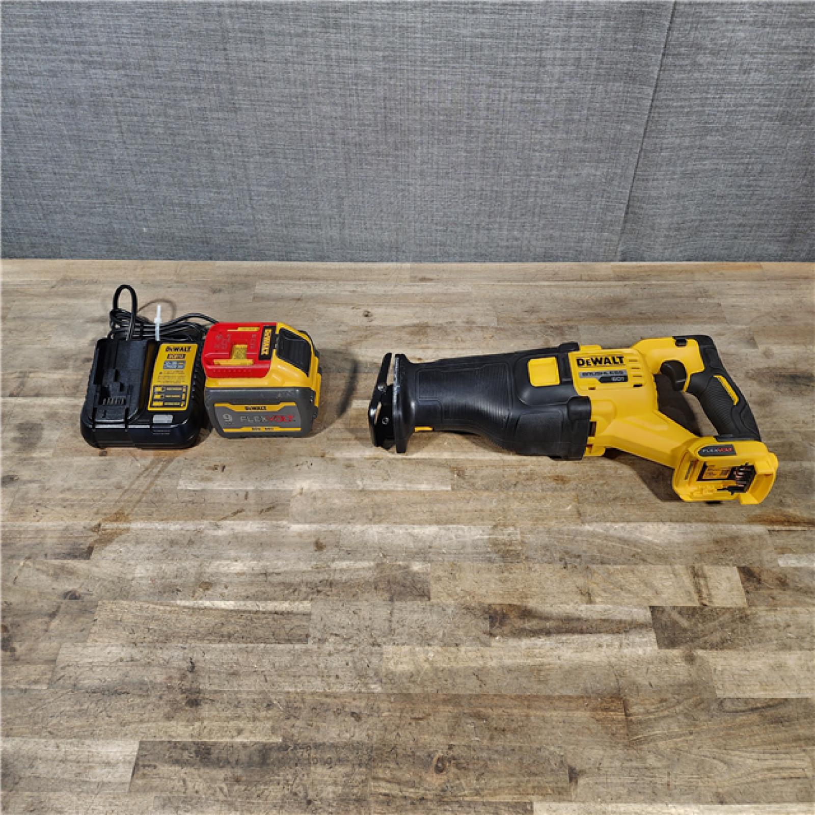 HOUSTON LOCATION - AS-IS DEWALT FLEXVOLT 60V MAX Cordless Brushless Reciprocating Saw Kit with (1) FLEXVOLT 9.0Ah Battery