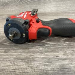 AS-SI Milwaukee FUEL 12V Li-Ion Brushless Cordless Stubby 3/8 in. Impact Wrench Kit
