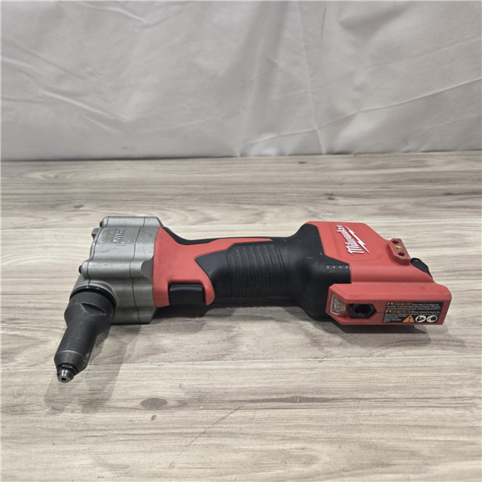 AS-IS Milwaukee M12 12V Cordless Rivet Tool (Tool-Only)