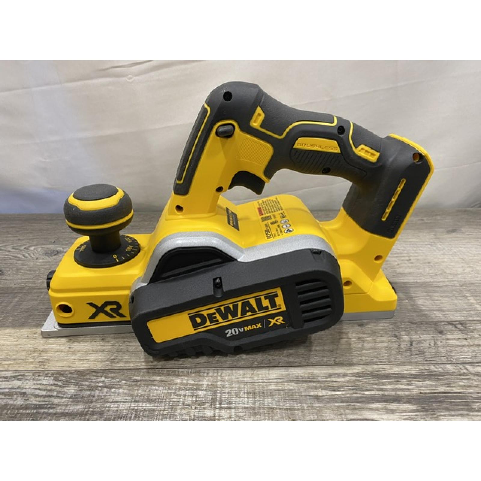 AS-IS DEWALT 20V MAX XR Cordless Brushless 3-1/4 in. Planer (Tool Only)