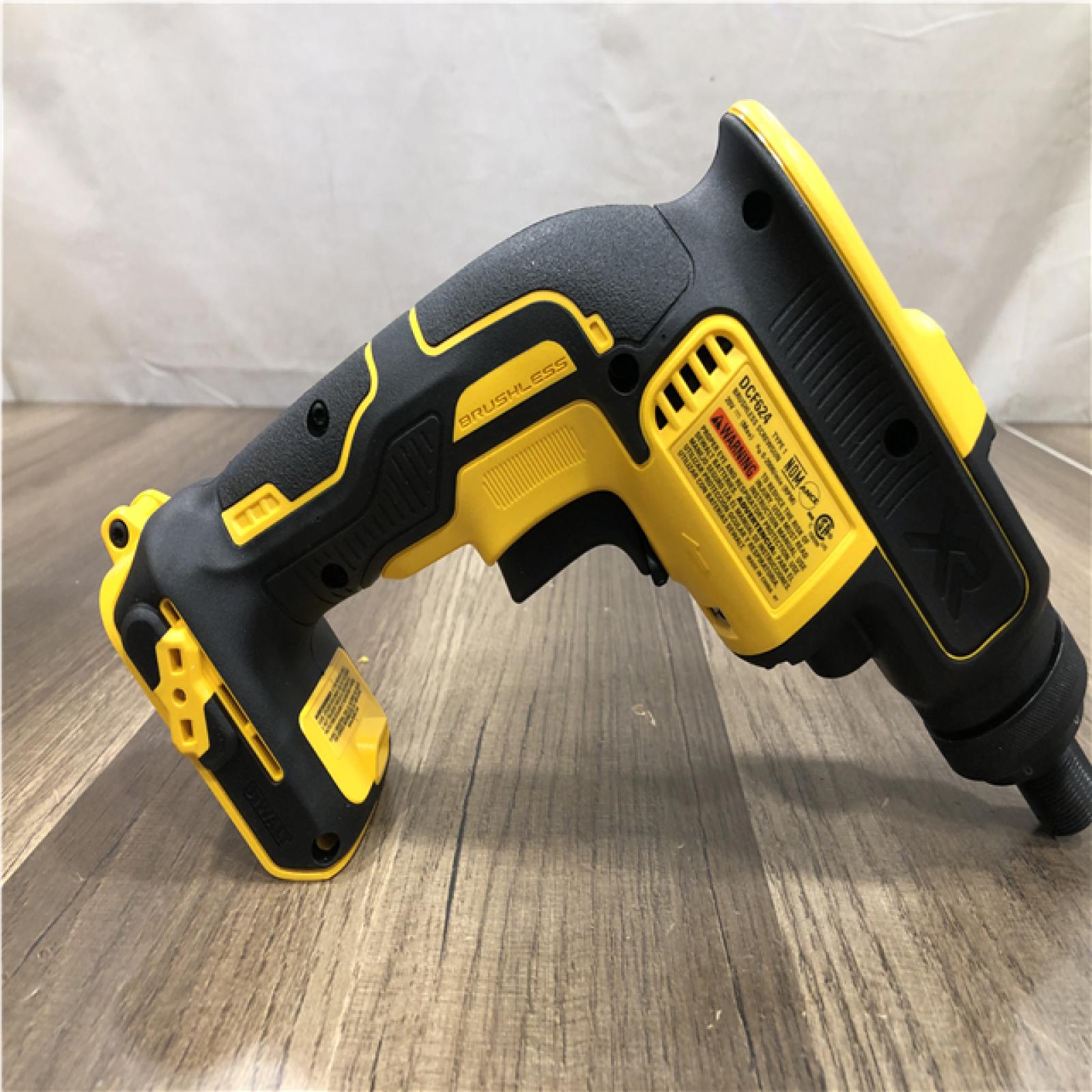 AS-IS DEWALT 20V MAX XR Cordless Brushless Drywall Screw Gun Threaded Clutch Housing (Tool Only)