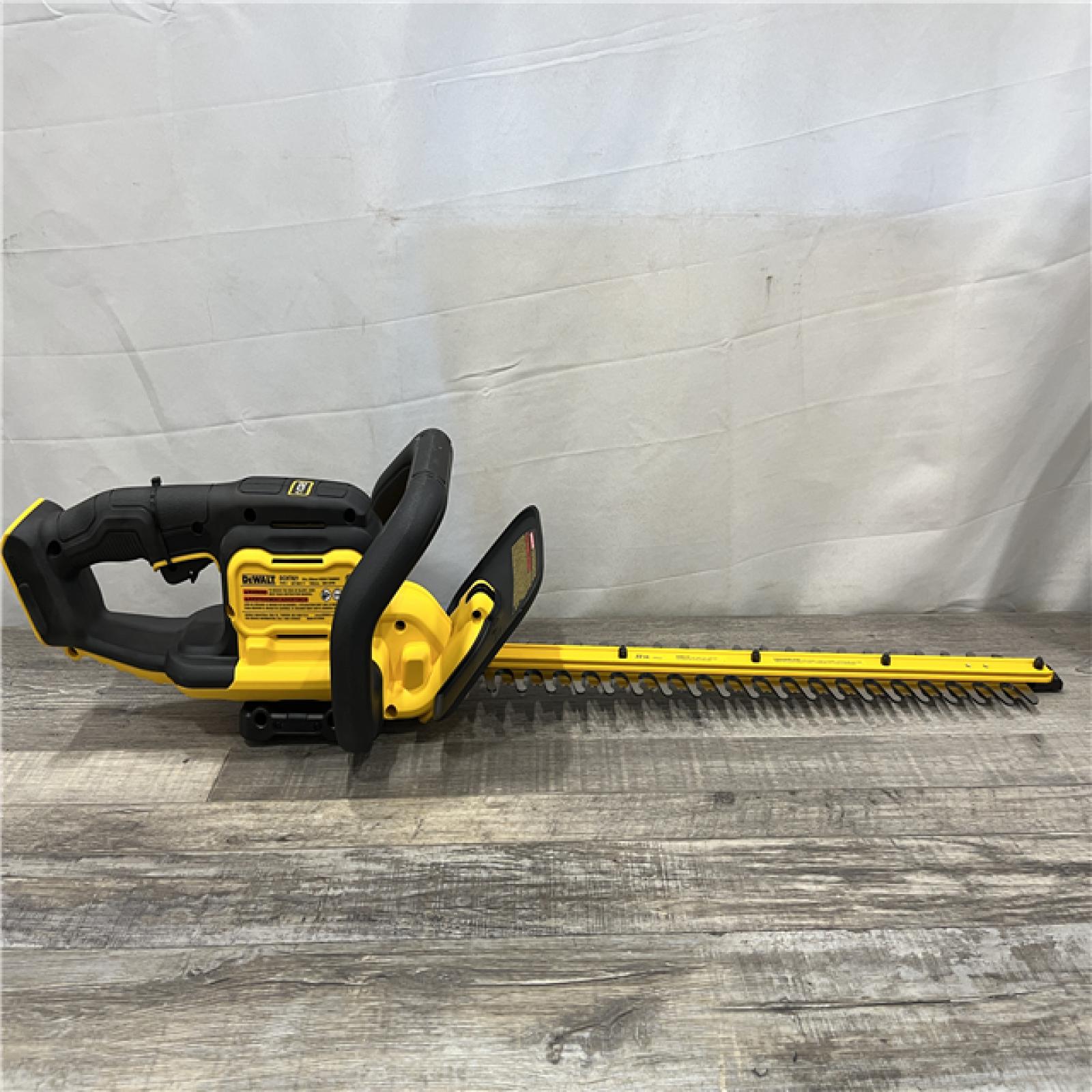 AS-IS DEWALT 20V MAX 22 in. Cordless Battery Powered Hedge Trimmer (Tool Only)