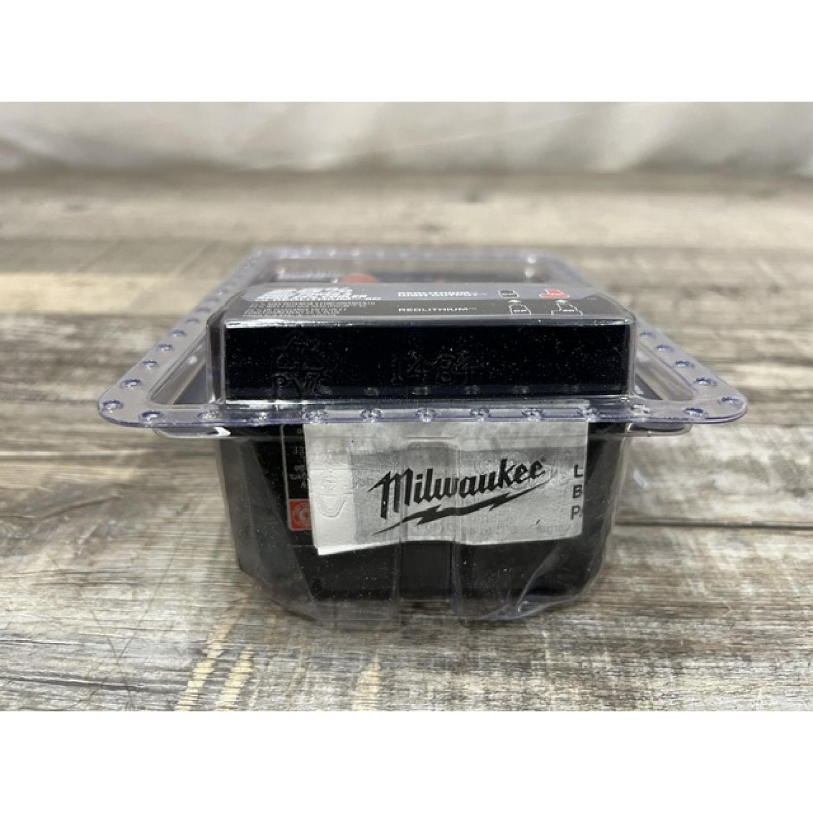 NEW - Milwaukee 12-Volt Lithium-Ion XC High Output 5.0 Ah Battery Pack