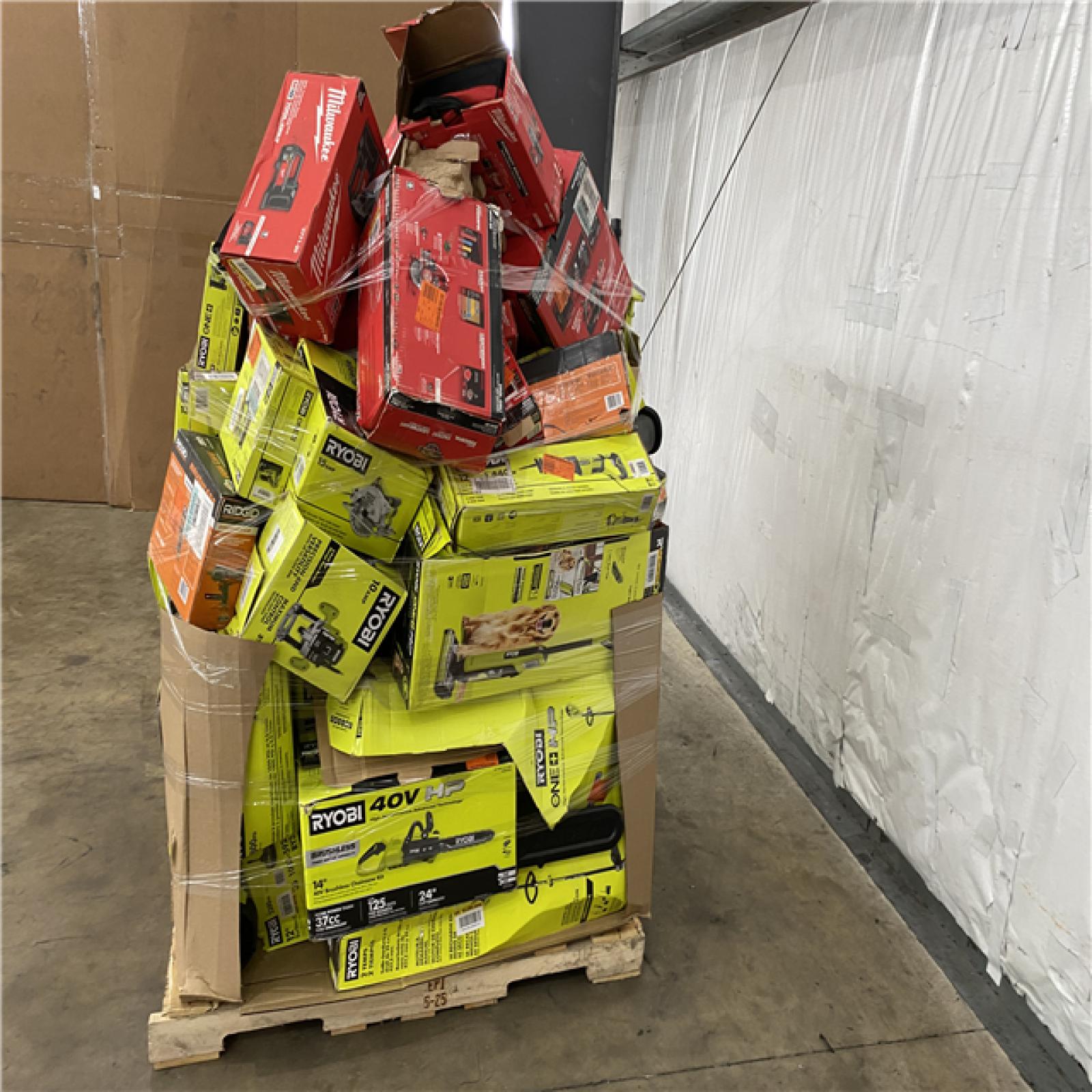 Houston Location AS IS - Tool Pallet