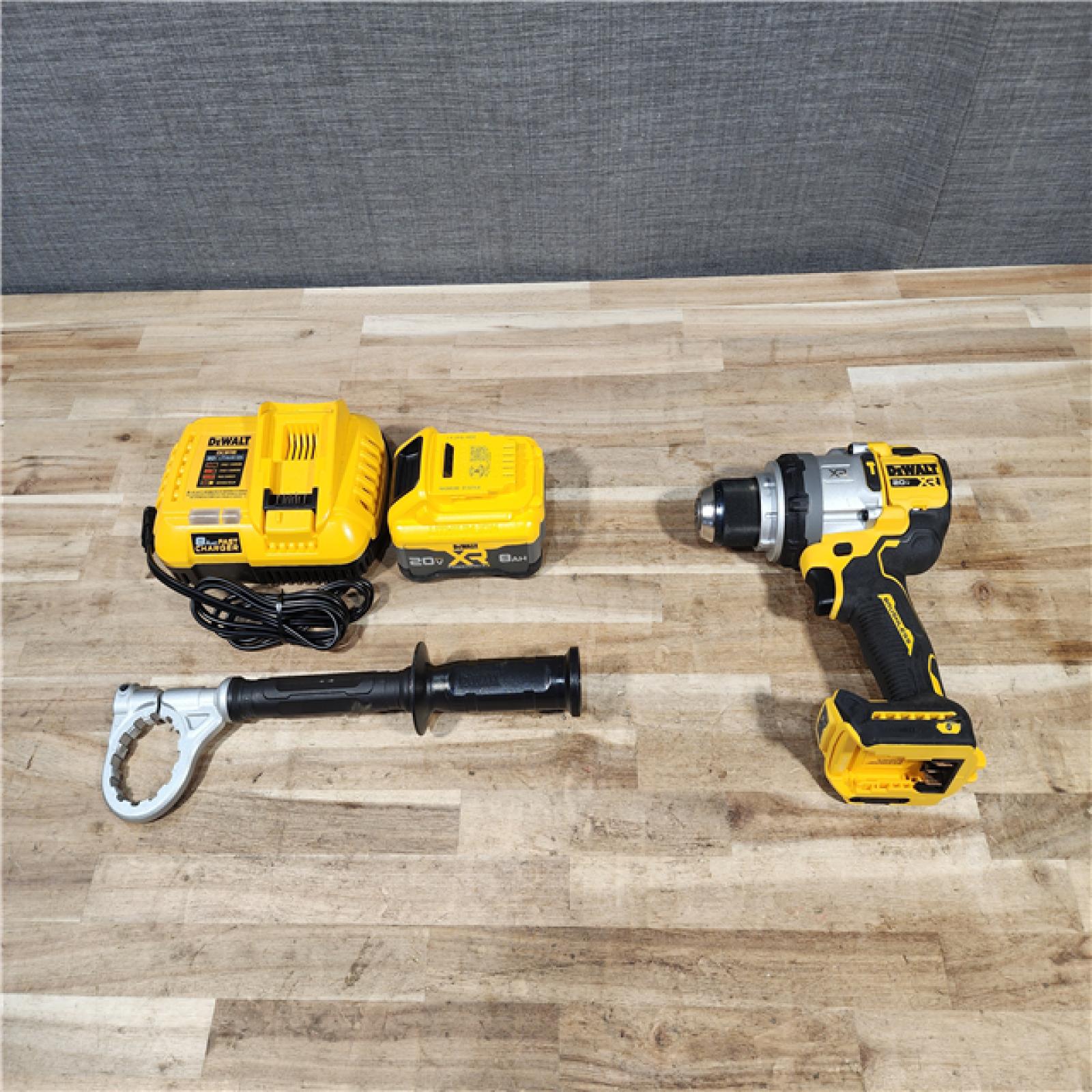 HOUSTON LOCATION - AS-IS DeWalt 20V MAX XR 1/2 in. Brushless Cordless Hammer Drill Kit (Battery & Charger)