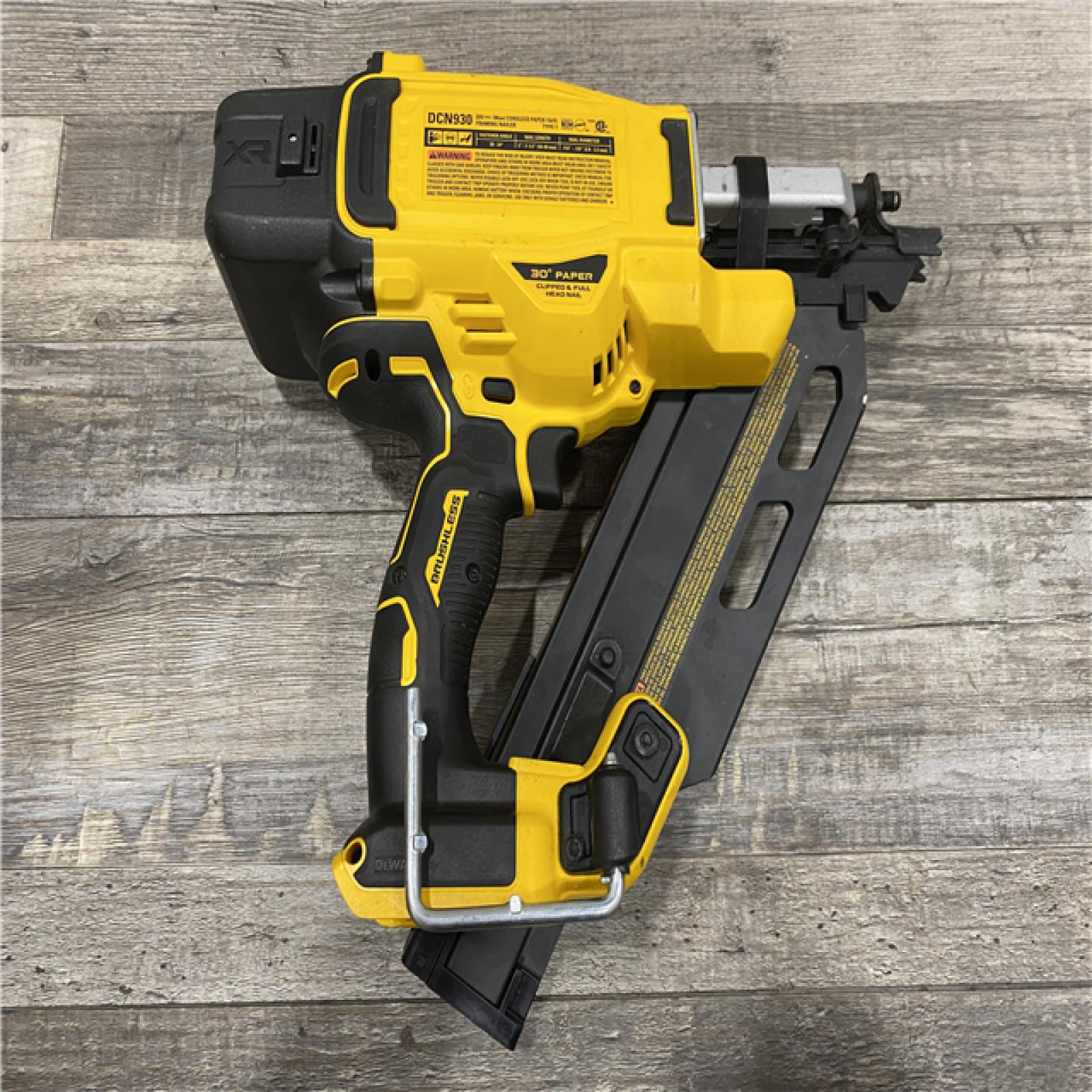 AS-IS DEWALT 20V 30 Degree Cordless Framing Nailer (Tool-Only)