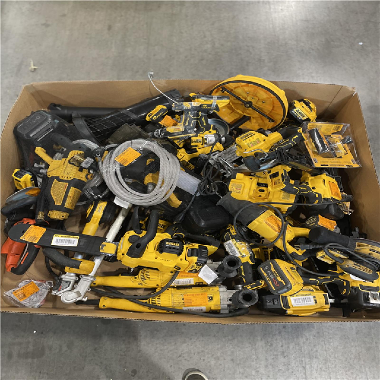 DALLAS LOCATION- AS-IS TOOL PALLET