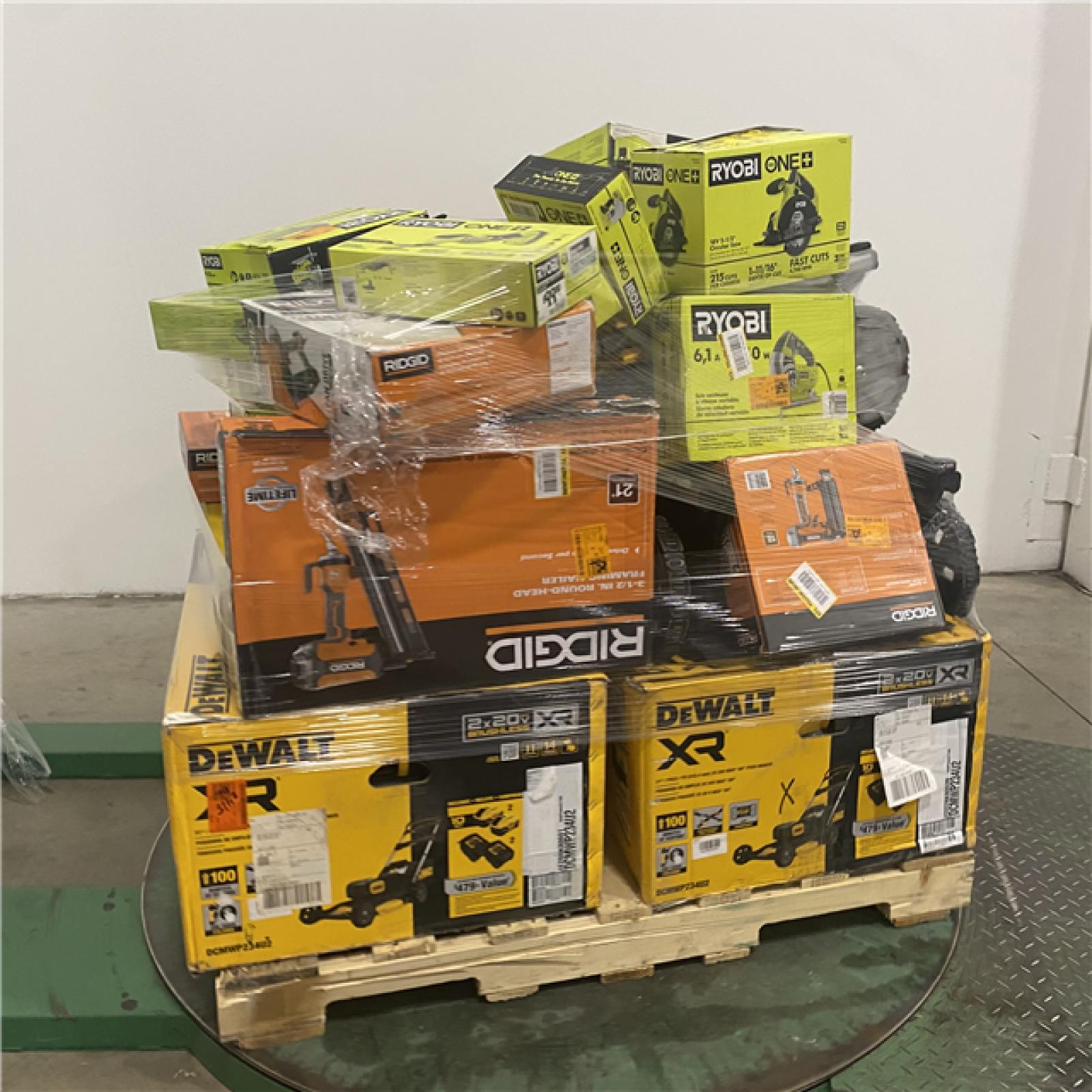 Dallas Location - As-Is Tool Pallet