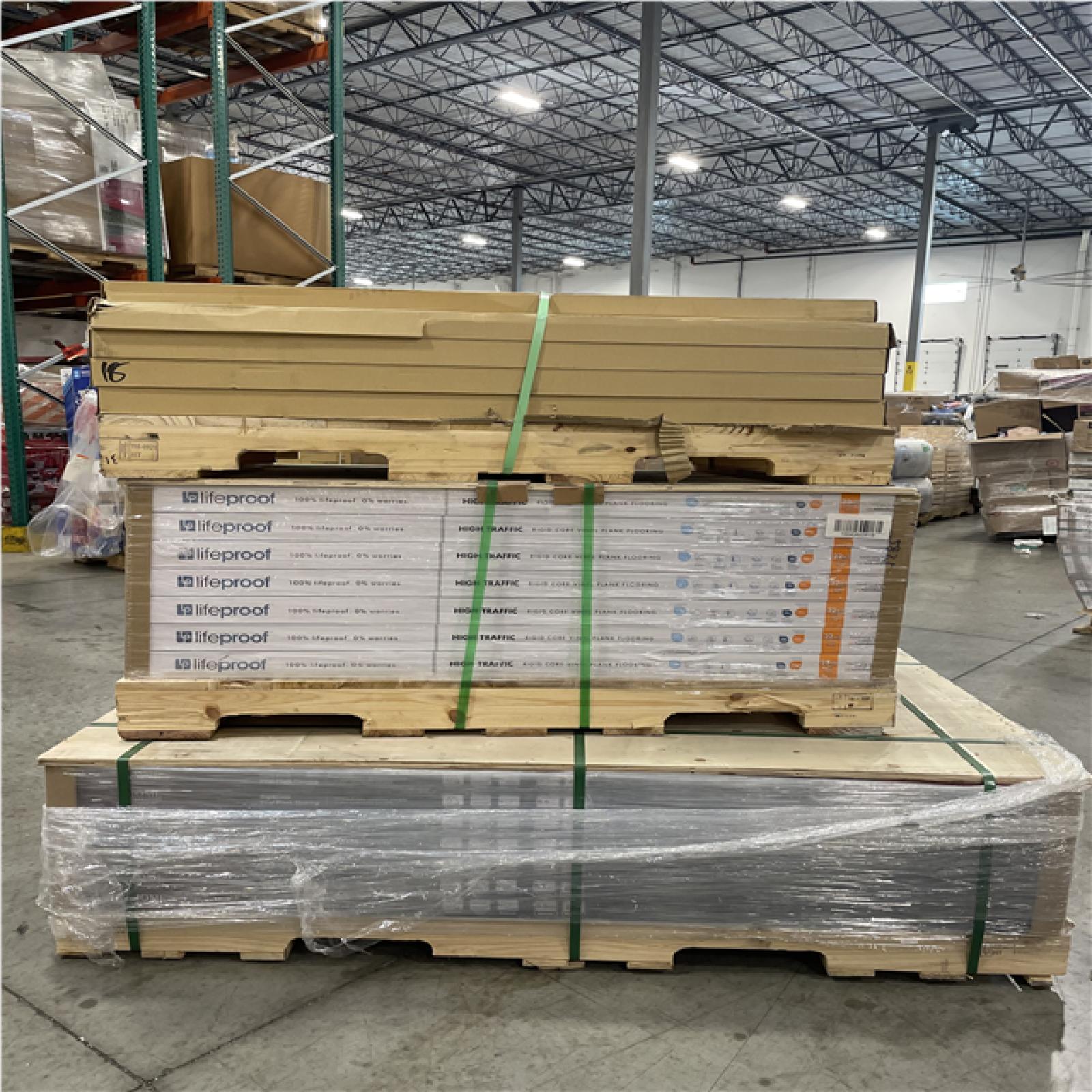 DALLAS LOCATION- AS-IS ASSORTED FLOORING PALLET