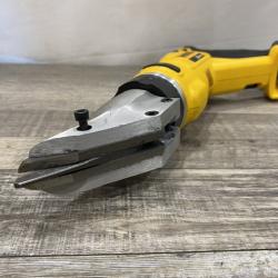 AS-IS DEWALT 20V MAX Cordless 18-Gauge Swivel Head Shears (Tool Only)