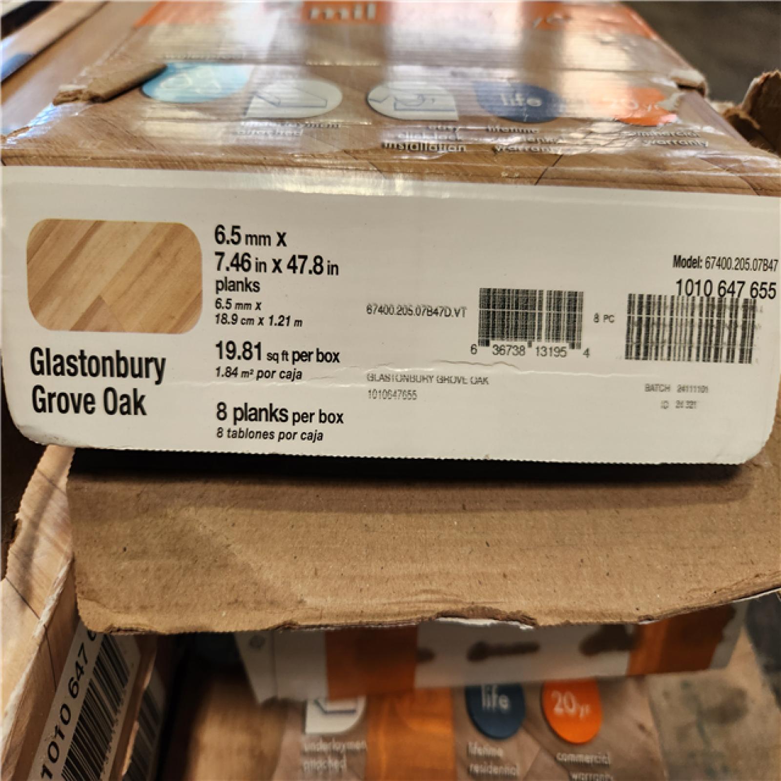 Phoenix AS-IS Lifeproof Glastonbury Grove Oak 22 MIL x 7.4 in. W x 47.8 in. L Waterproof Click Lock Luxury Vinyl Plank Flooring (356 sqft/18 case)