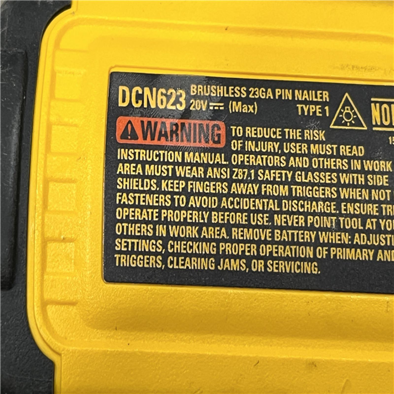 AS-IS DEWALT ATOMIC 20V MAX Lithium Ion Cordless 23 Gauge Pin Nailer Kit