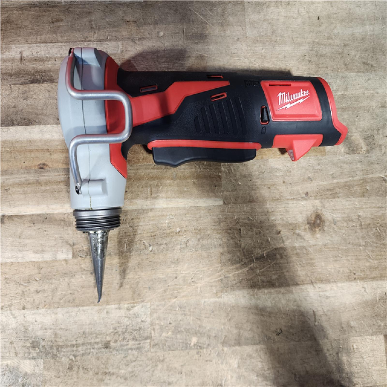 HOUSTON LOCATION - AS-IS M12 12-Volt Lithium-Ion Cordless PEX Expansion Tool Kit with (2) 1.5 Ah Batteries  (3) Expansion Heads and Hard Case