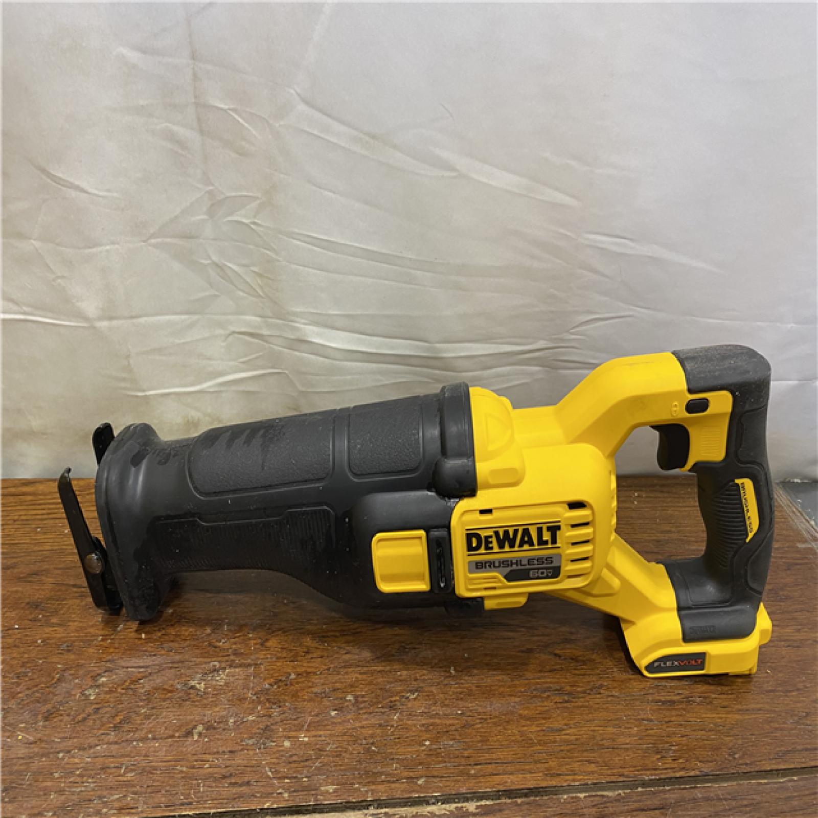 AS-IS DeWalt DCS389B FLEXVOLT 60V MAX Cordless Brushless Reciprocating Saw (Tool-Only)