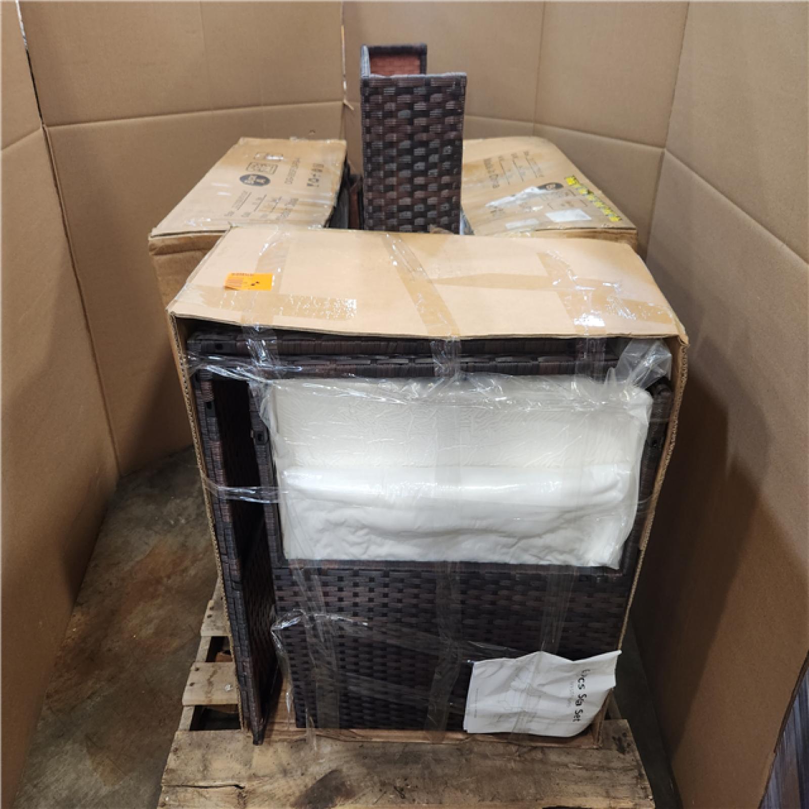 Phoenix Halmuz 5-Piece Wicker Patio Conversation Set with Sand Cushions