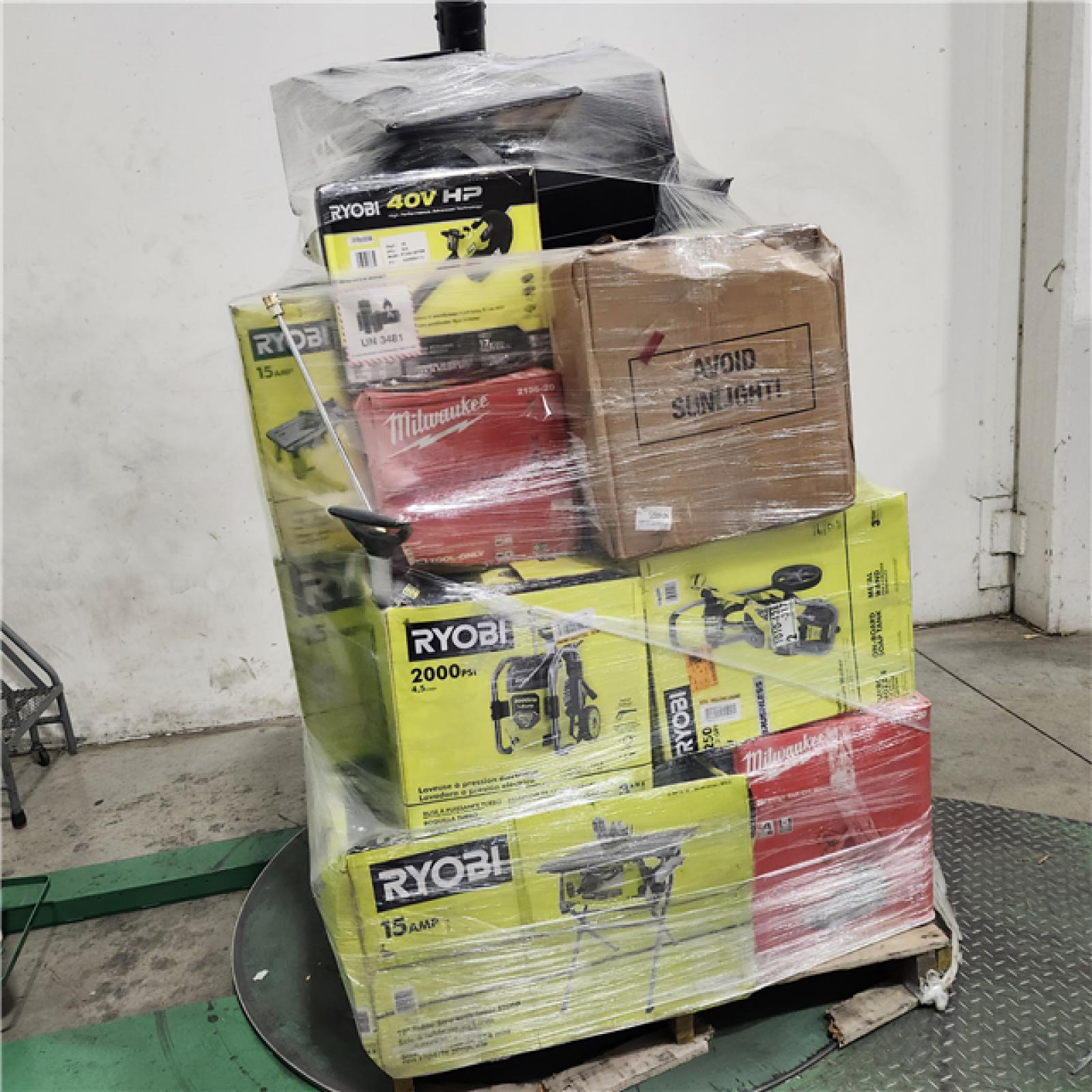 Dallas Location - As-Is Tool Pallet