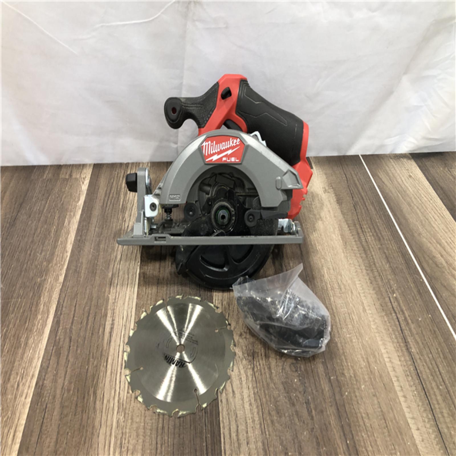AS-IS Milwaukee FUEL 12V Lithium-Ion Brushless 5-3/8 in. Cordless Circular Saw (Tool-Only)