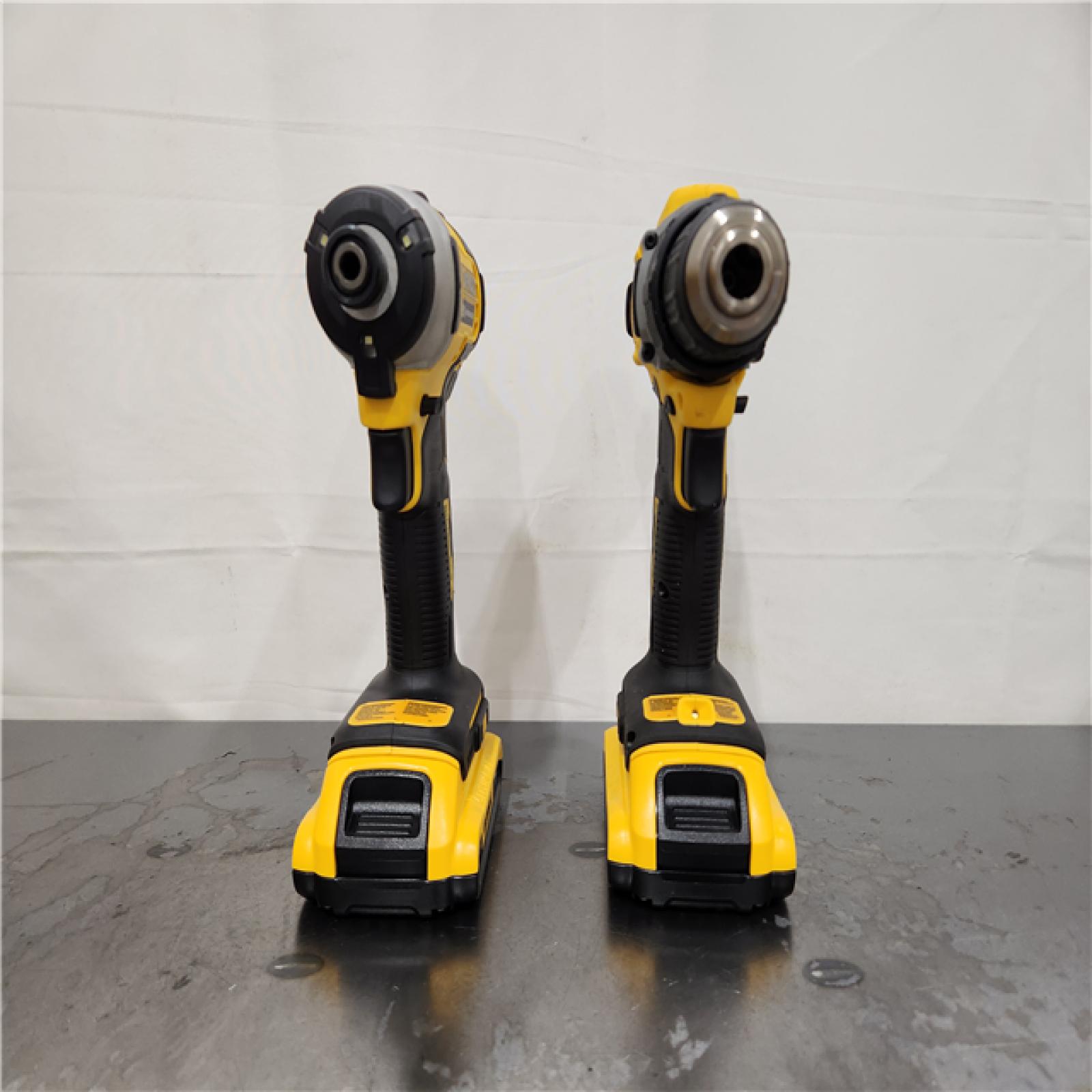 AS-IS- DEWALT ATOMIC 20-Volt MAX Lithium-Ion Cordless Combo Kit