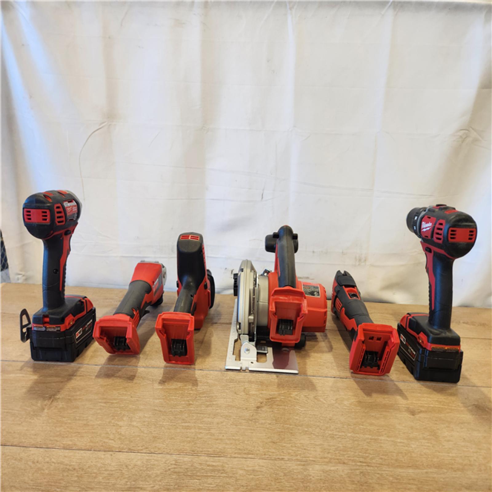 AS-IS- M18 18-Volt Lithium-Ion Cordless Combo Kit 7-Tool with 2-Batteries  Charger and Tool Bag