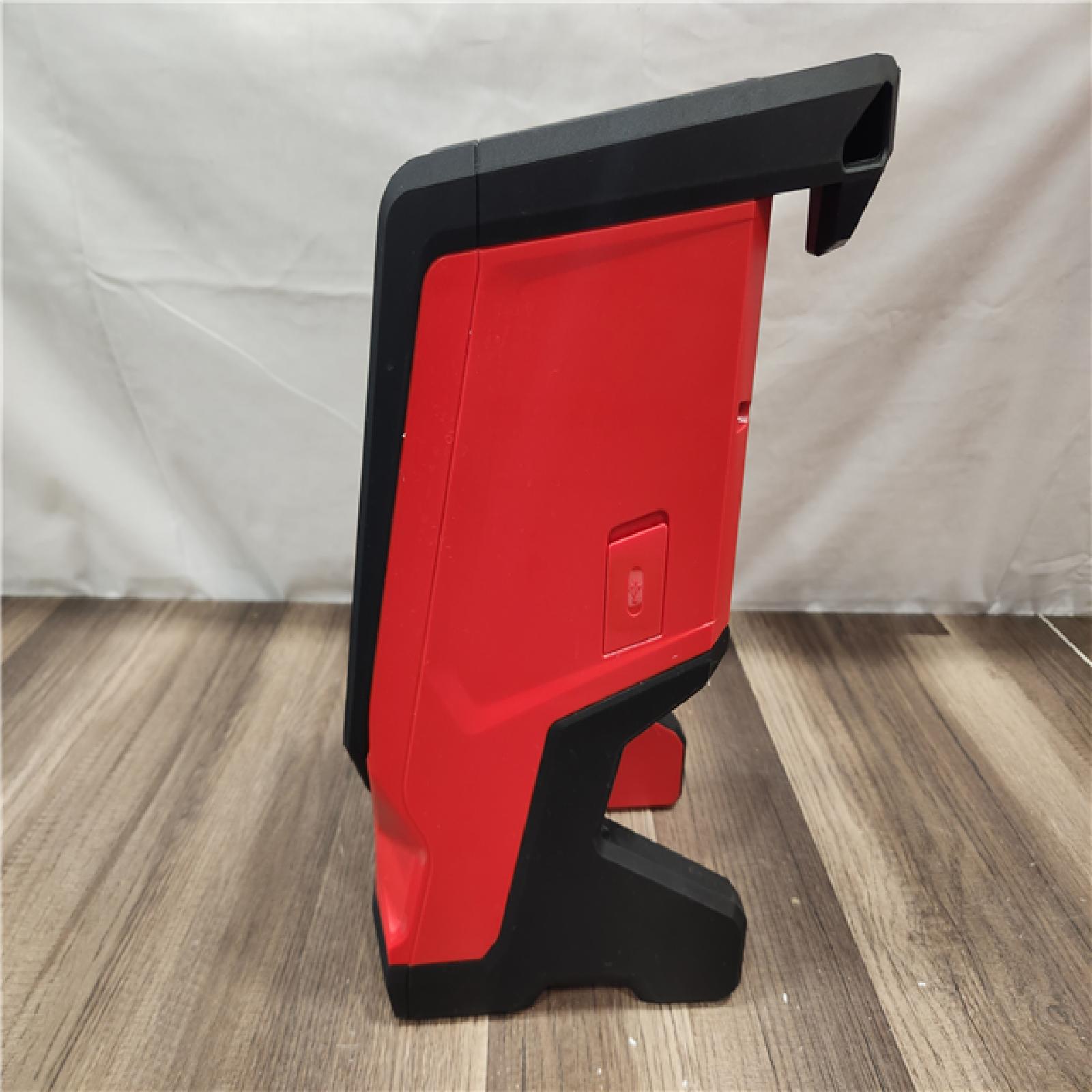 AS-IS- Jobsite Speaker Cordless 13 1/8 in H