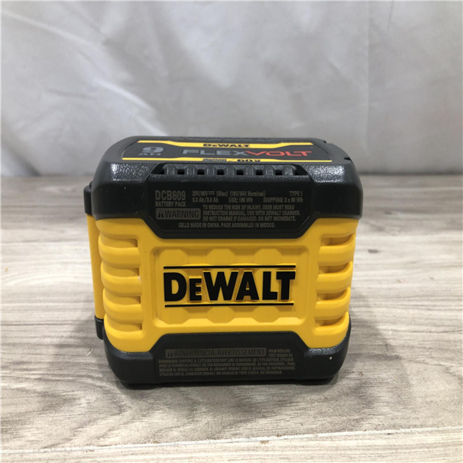AS-IS FLEXVOLT 20V/60V MAX Lithium-Ion 9. 0 Ah Battery Pack and Charger Starter Kit
