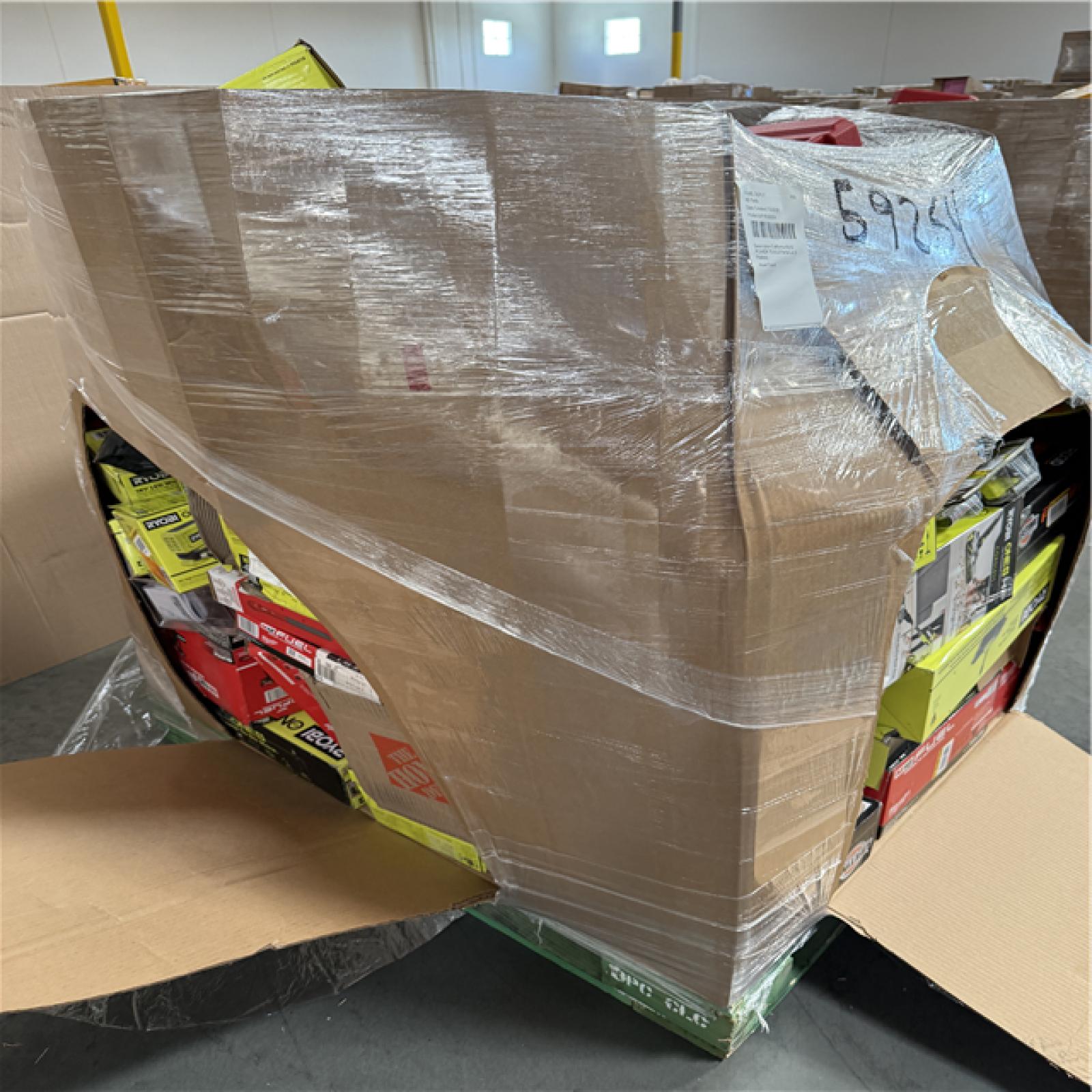 California AS-IS POWER TOOLS Partial Lot (3 Pallets) P-R059254