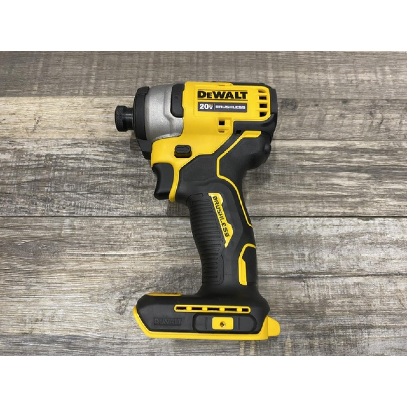 AS-IS DEWALT Atomic 20V Max Lithium-Ion Brushless Cordless Compact 1/4 in. Impact Driver Kit
