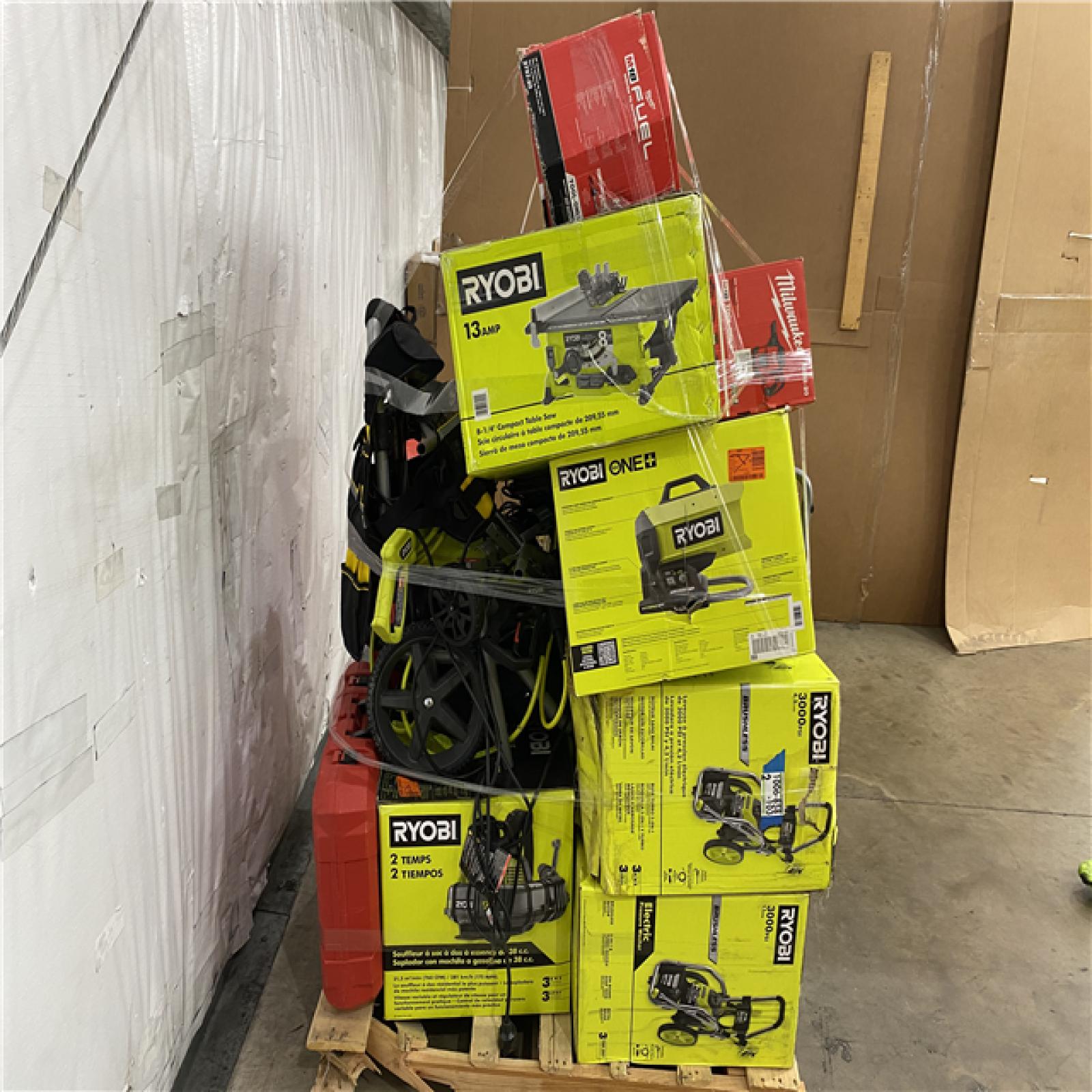 Houston Location AS IS - Tool Pallet