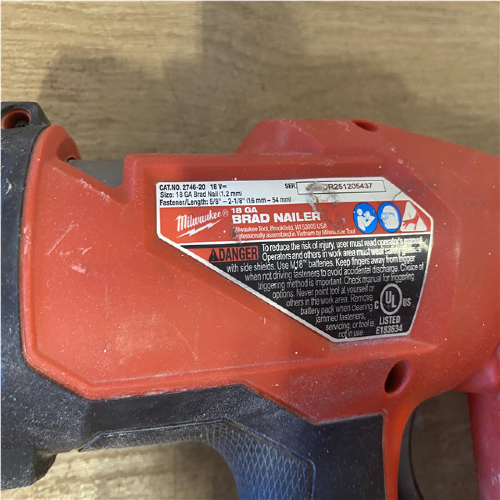 AS-IS Milwaukee FUEL 18-Volt Lithium-Ion Brushless Cordless Gen II 18-Gauge Brad Nailer (Tool-Only)