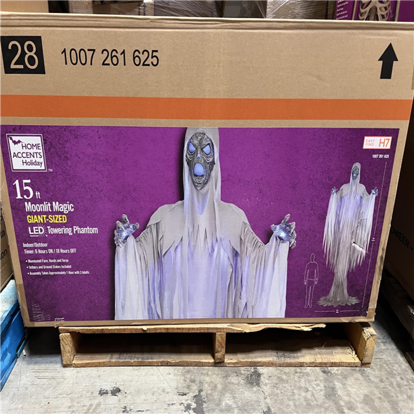 DALLAS LOCATION- AS-IS HOME ACCENTS HOILDAY 15 ft Halloween Prop Decor Moonlit Magic LED Towering Phantom Towering Phantom