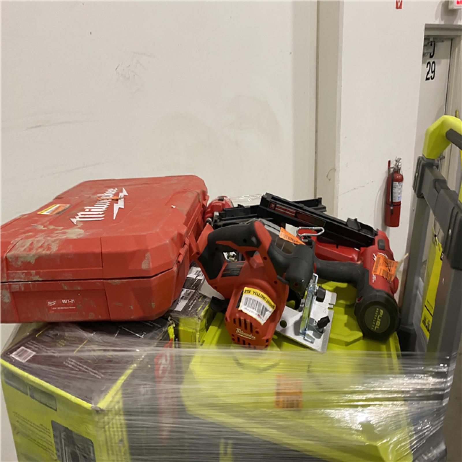 Dallas Location - As-Is Tool Pallet
