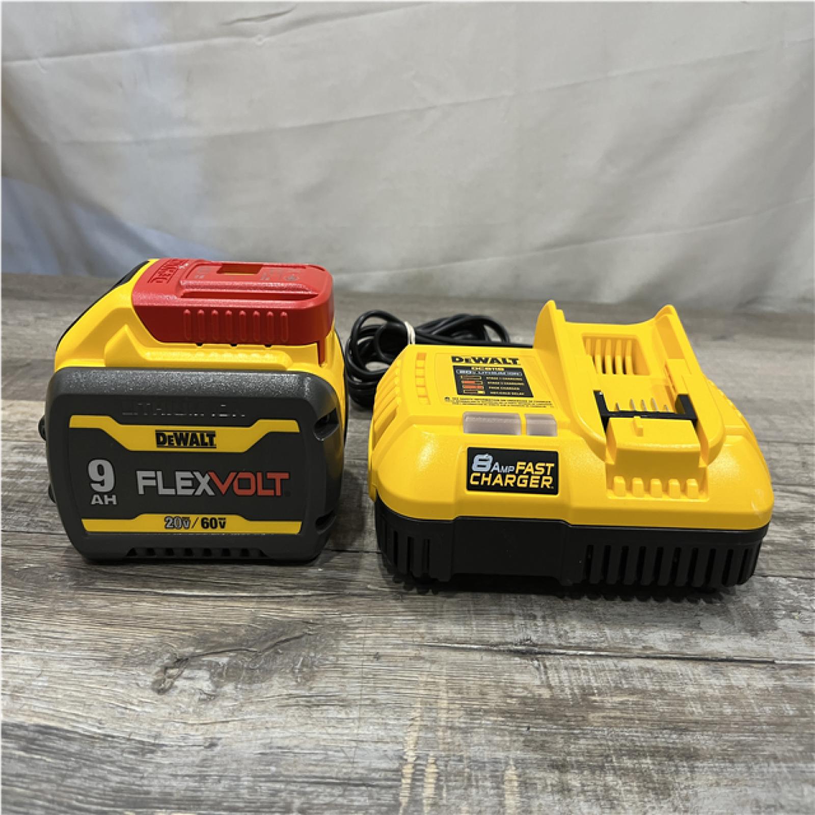 AS-IS DEWALT 20V/60V MAX FLEXVOLT Lithium-Ion 9.0Ah Battery and Charger Starter Kit