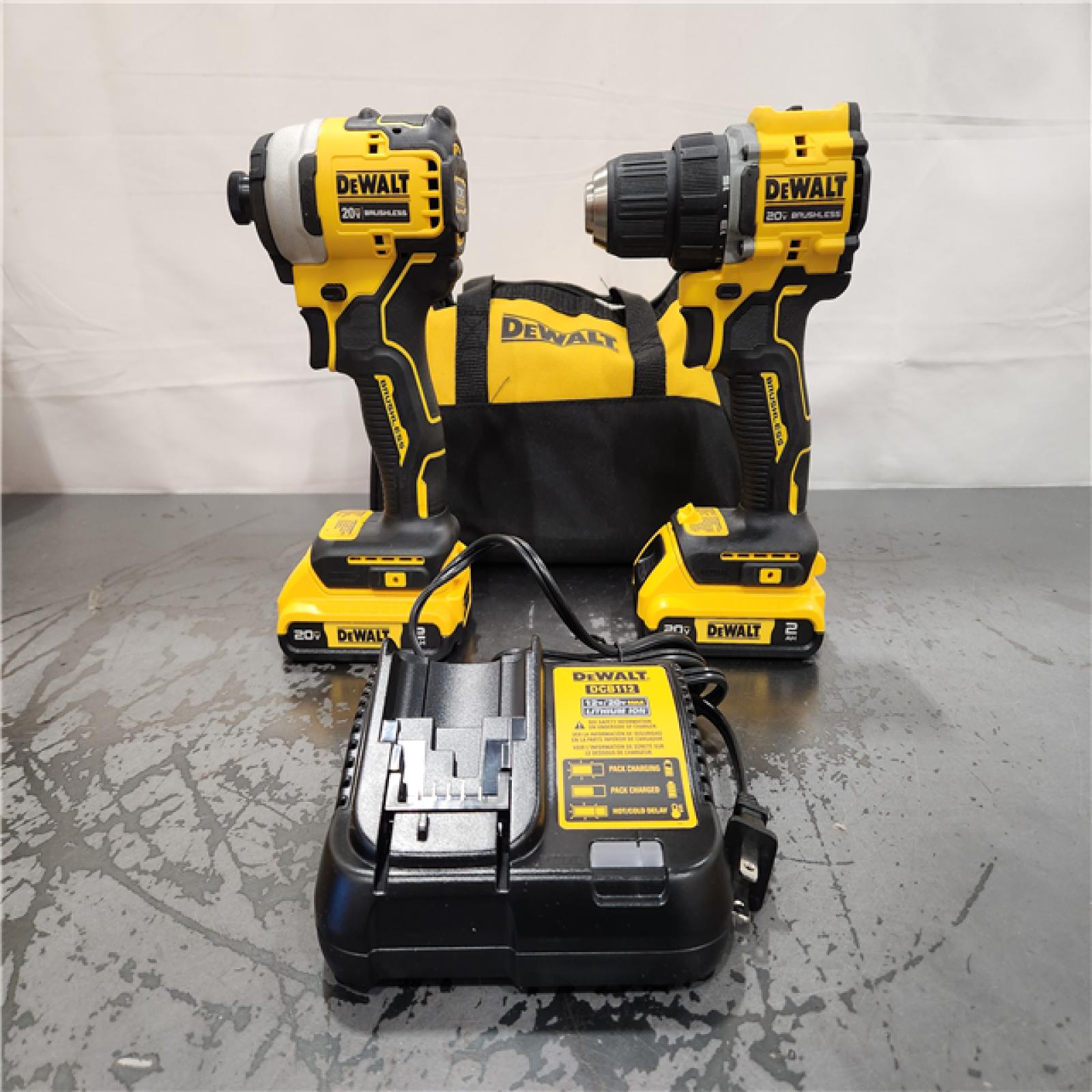 AS-IS- DEWALT ATOMIC 20-Volt MAX Lithium-Ion Cordless Combo Kit