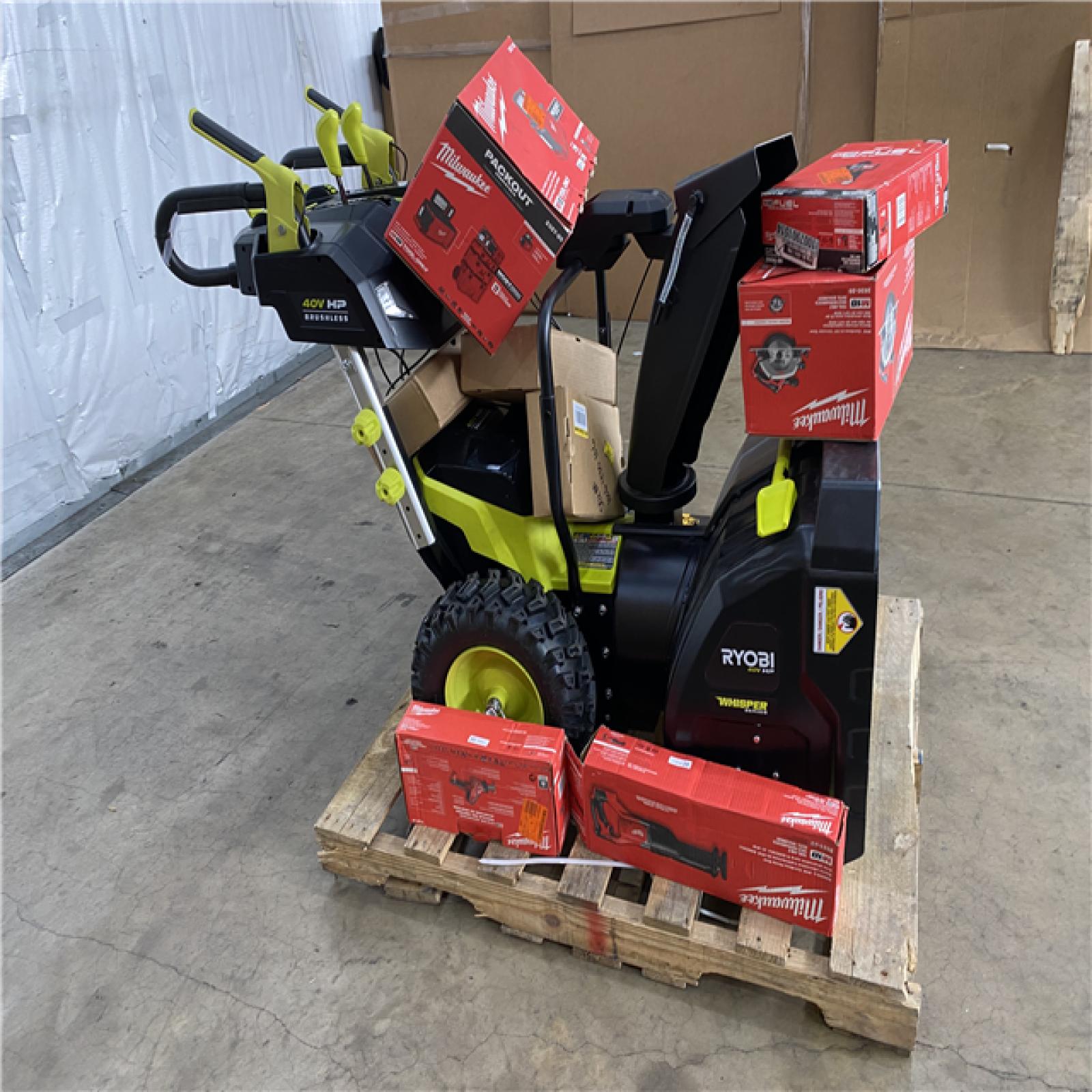 Houston Location AS IS - Tool Pallet