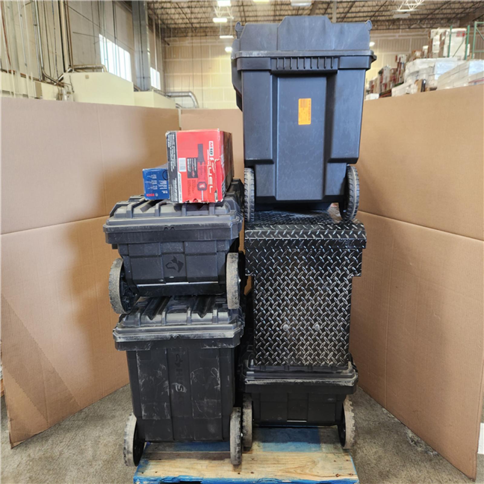 Phoenix AS-IS .Com Home Improvement Pallet