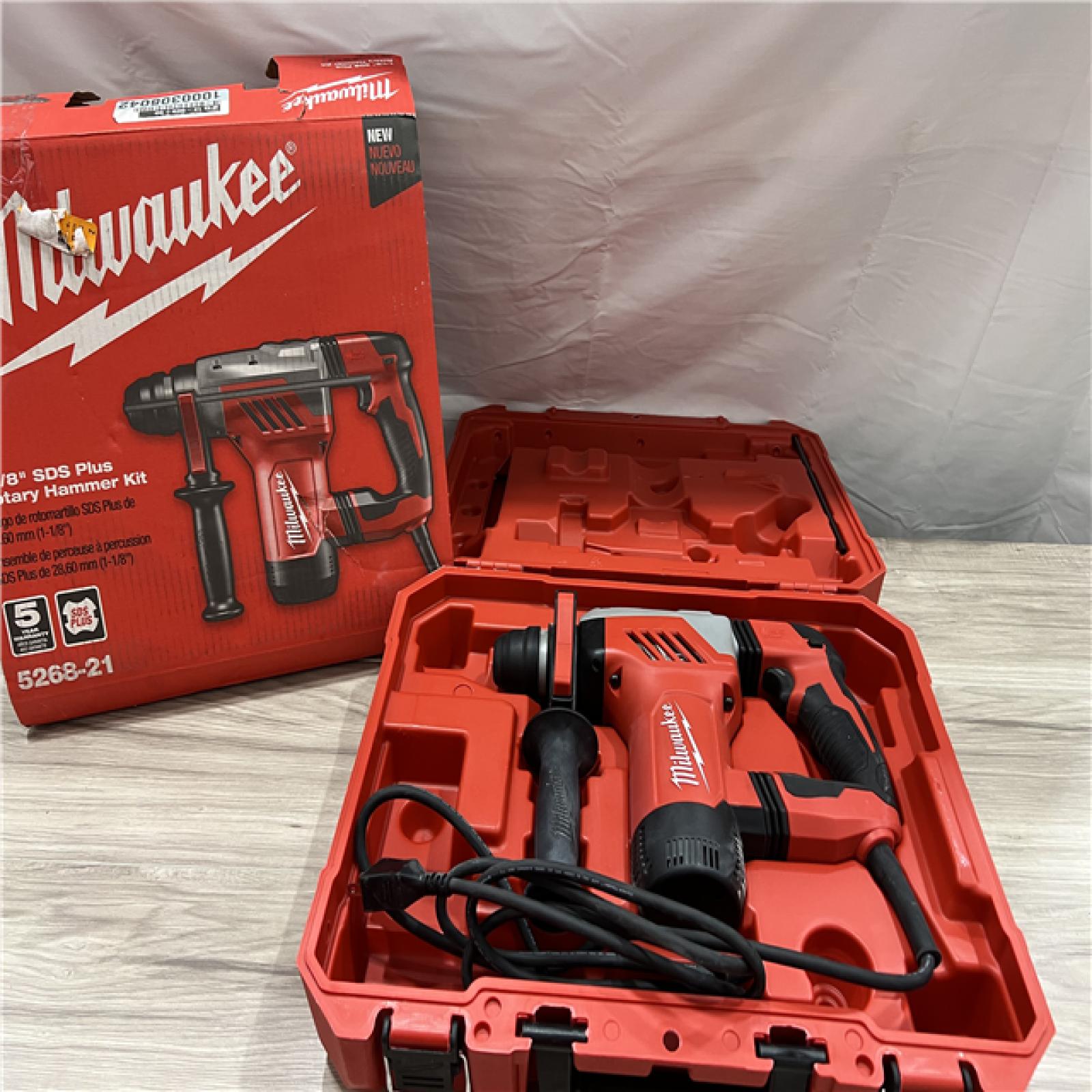 AS-IS  Milwaukee 1-1/8 in. Corded SDS-Plus Rotary Hammer